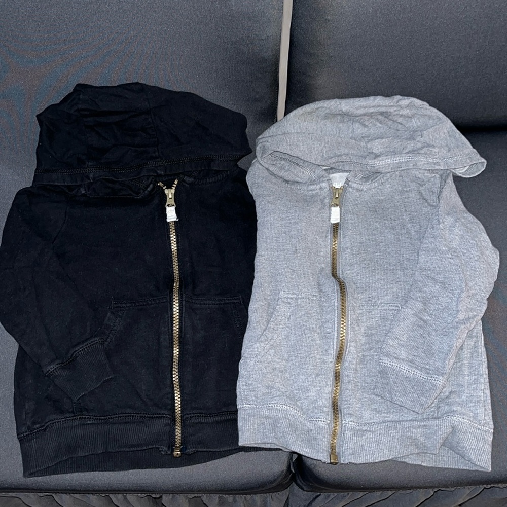 Carter’s Boys 4T hooded sweatshirt set